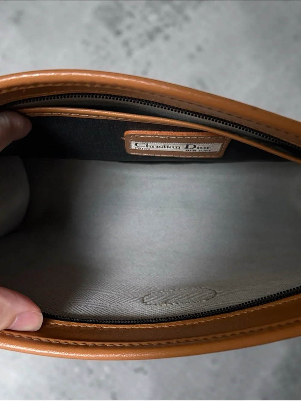 Christian Dior Vintage CD Logo Canvas Leather Toiletry Bag / Clutch Black - Picture 8 of 10